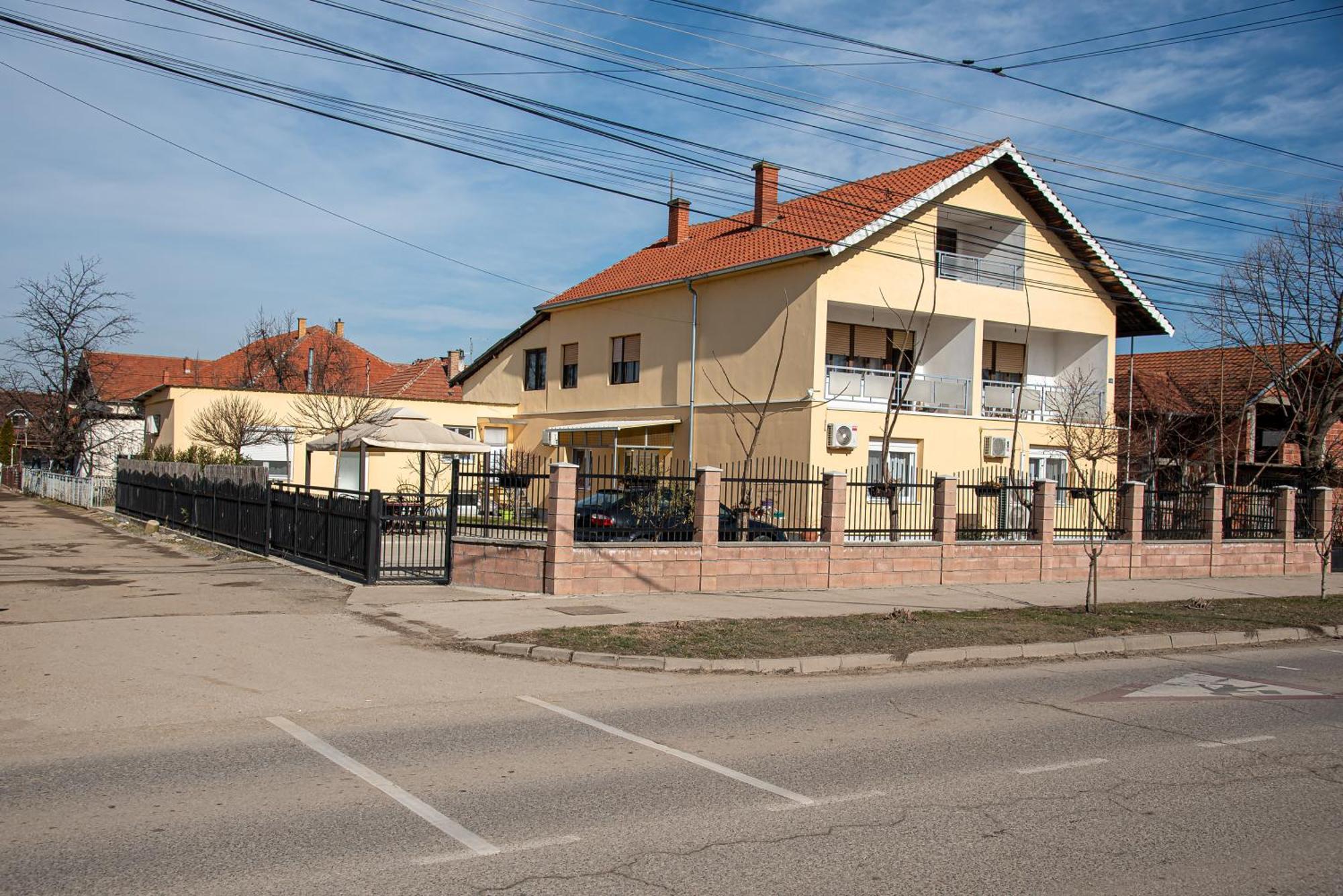Apartments Kuca Aleksic Ni Eksteriør bilde
